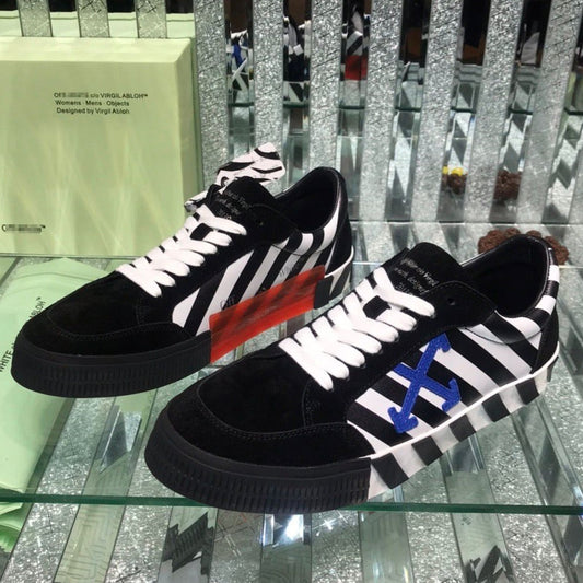OFF-White sneakers #62