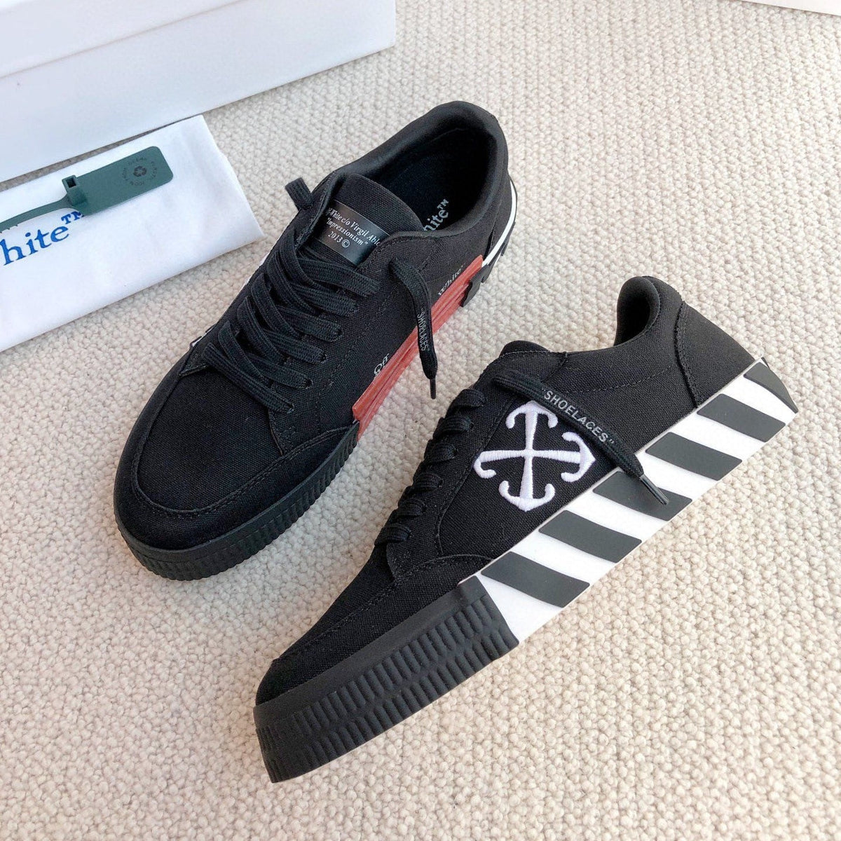 OFF-White Arrow canvas shoes#29