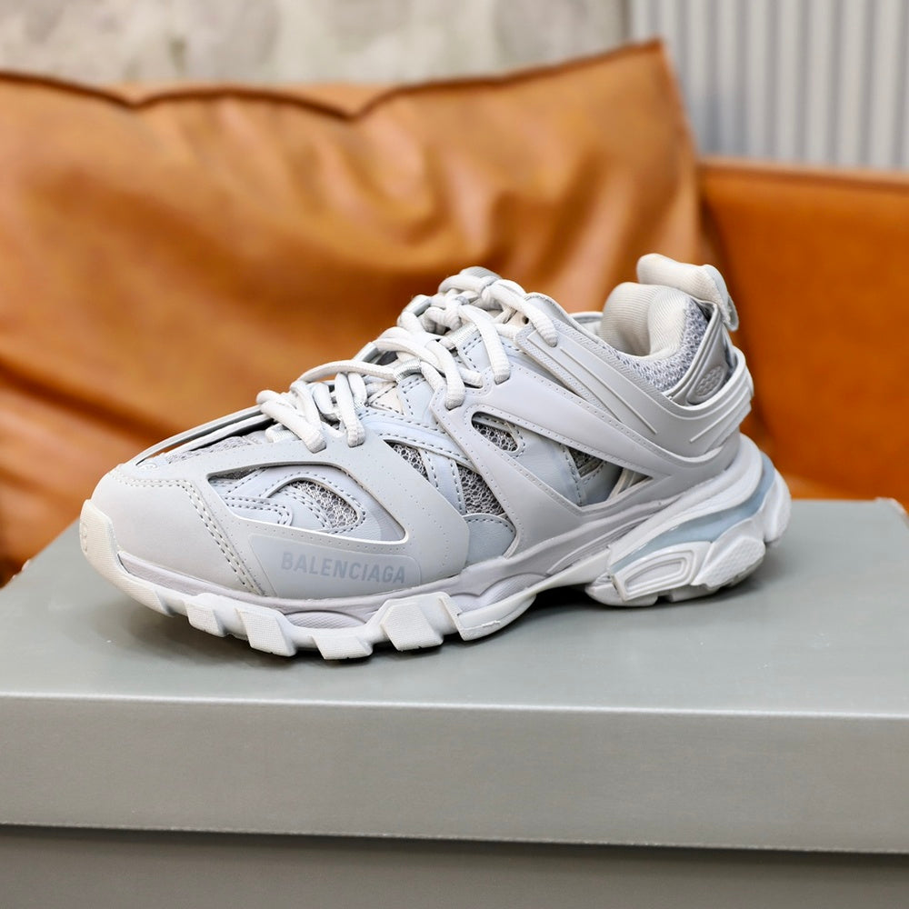 Balenciaga Men's Sneakers - Style 426011