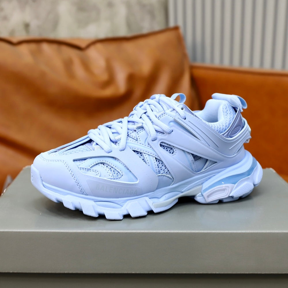 Balenciaga Men's Sneakers - Style 425775