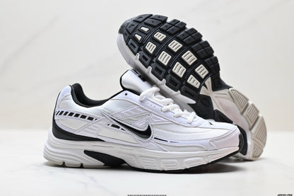 NIKE New Arrivals Running Shoe
