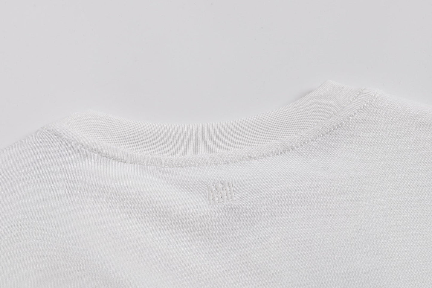 2026 AMI PARIS Unisex  T-shirt