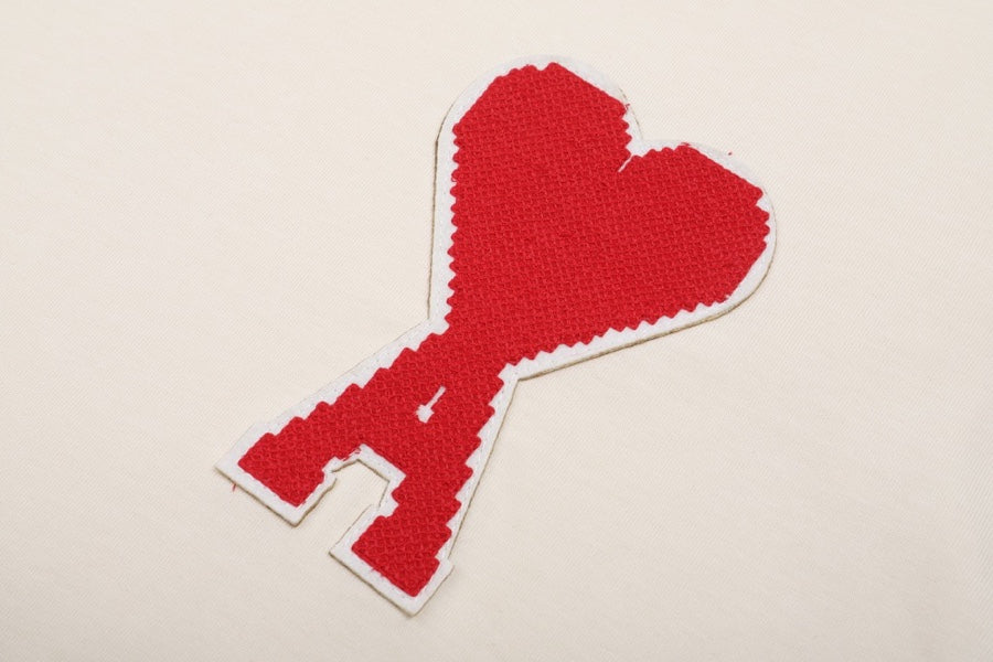 2026 AMI PARIS Unisex  T-shirt