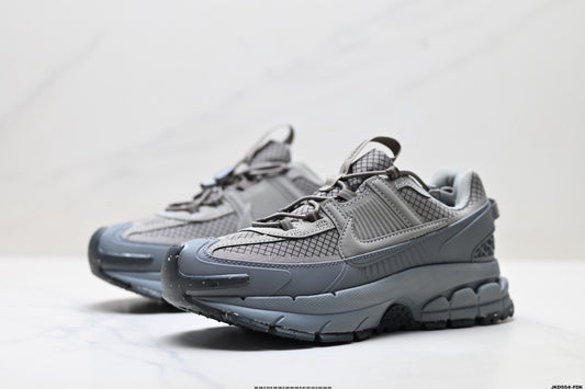 NIKE New Arrivals Running Shoe