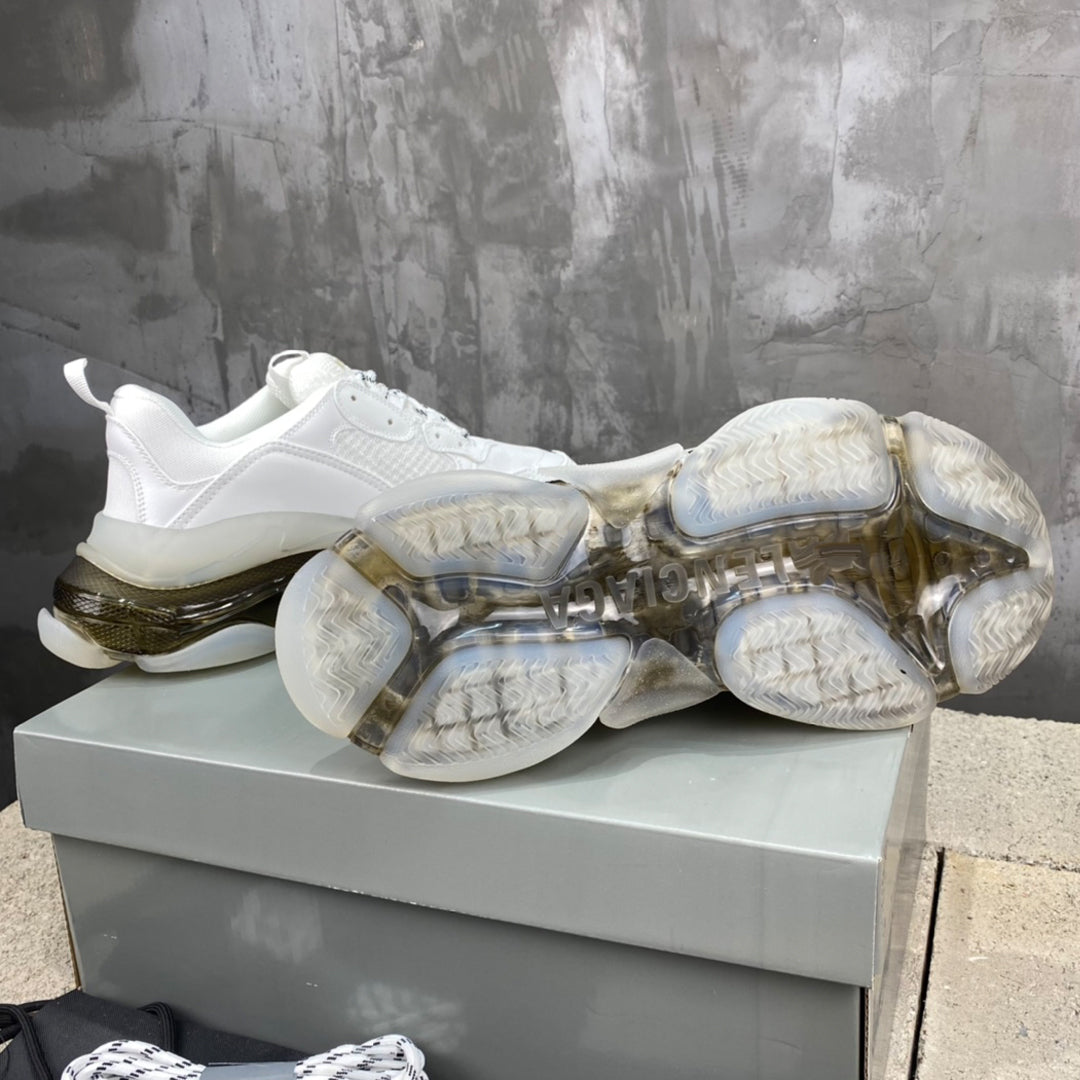 Limited Edition Couple Style Thick Sole Shoe