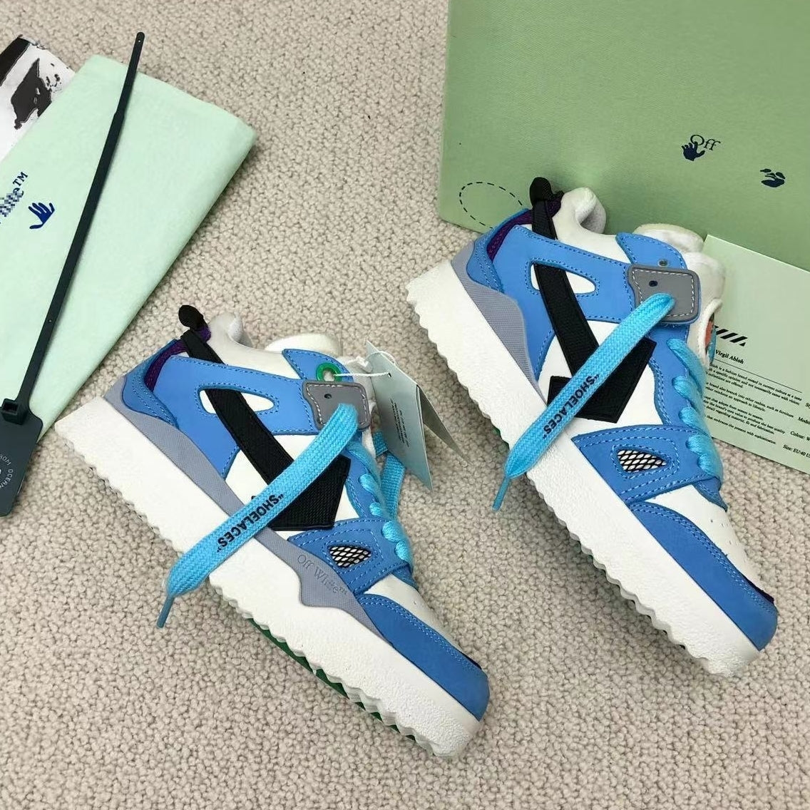 OFF-White sneakers #51