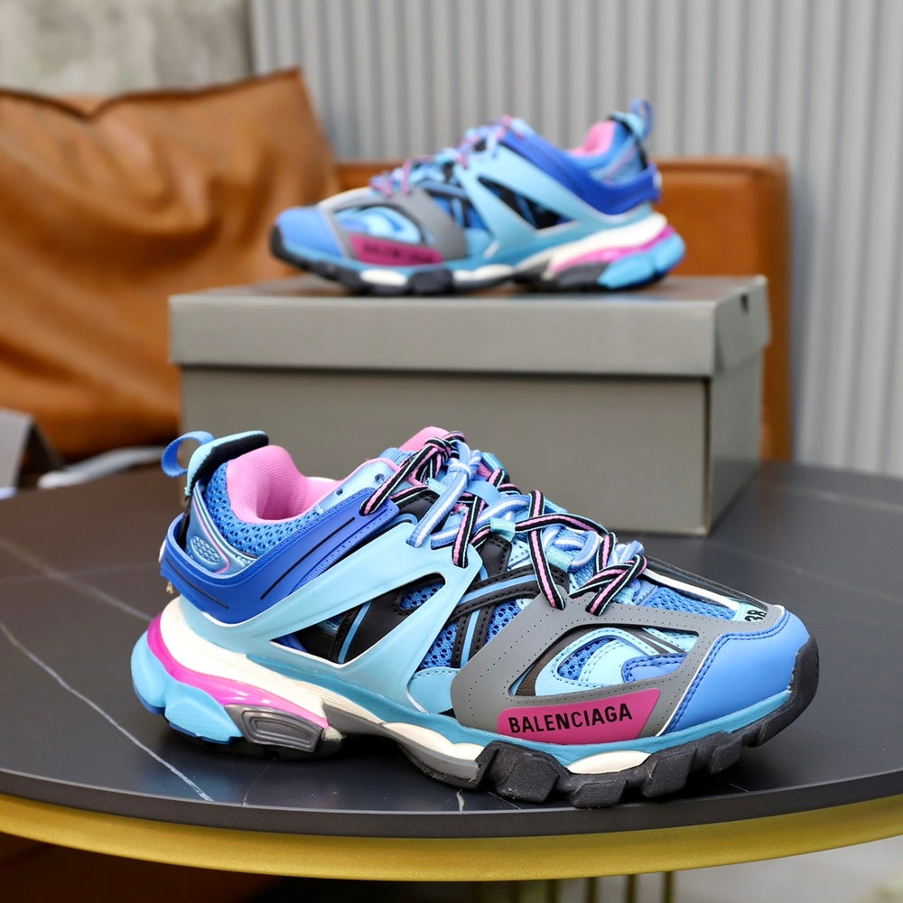 Balenciaga Men's Sneakers - Style 425775